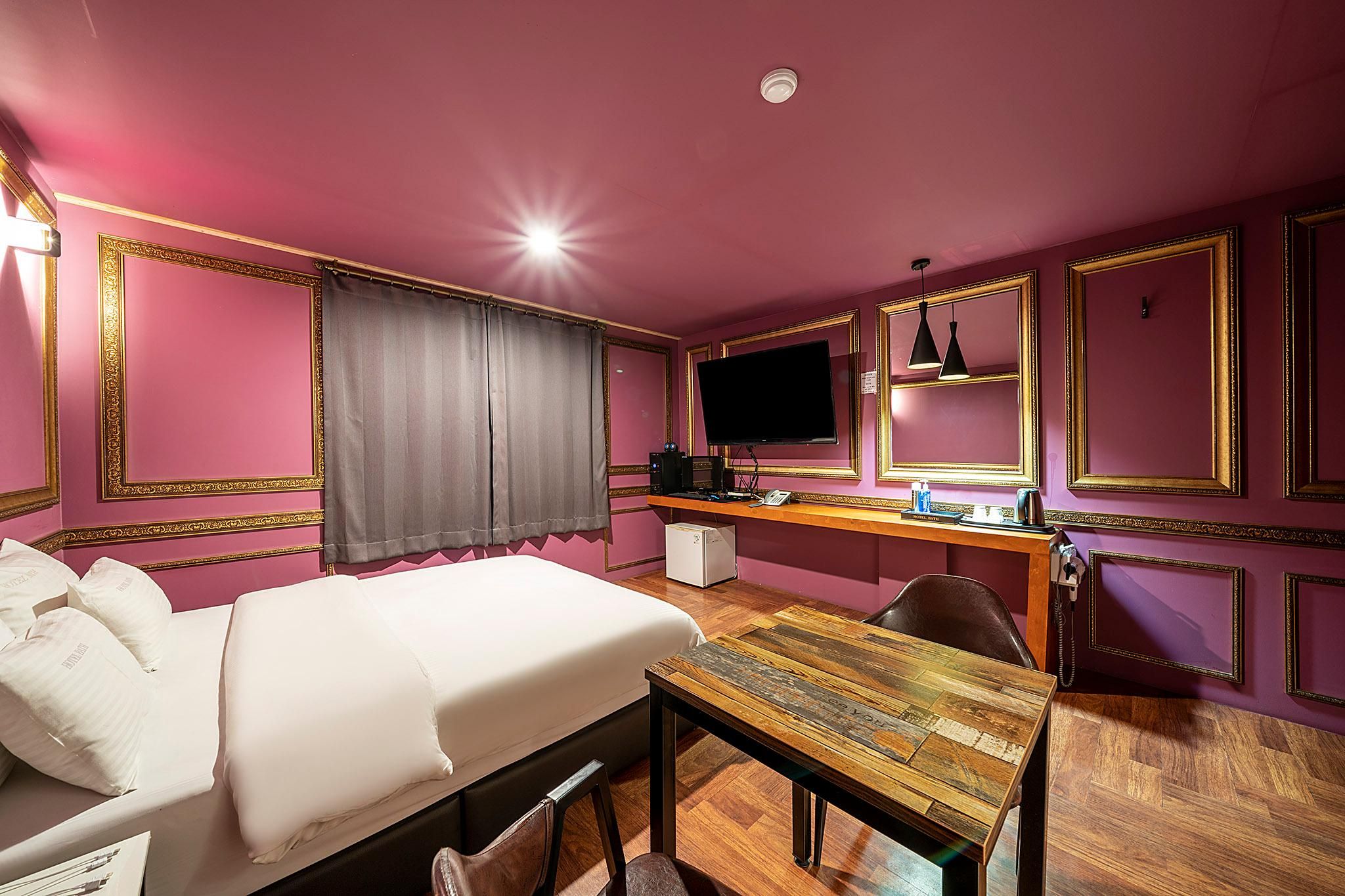 Gimpo Petite Hotel Loess Room