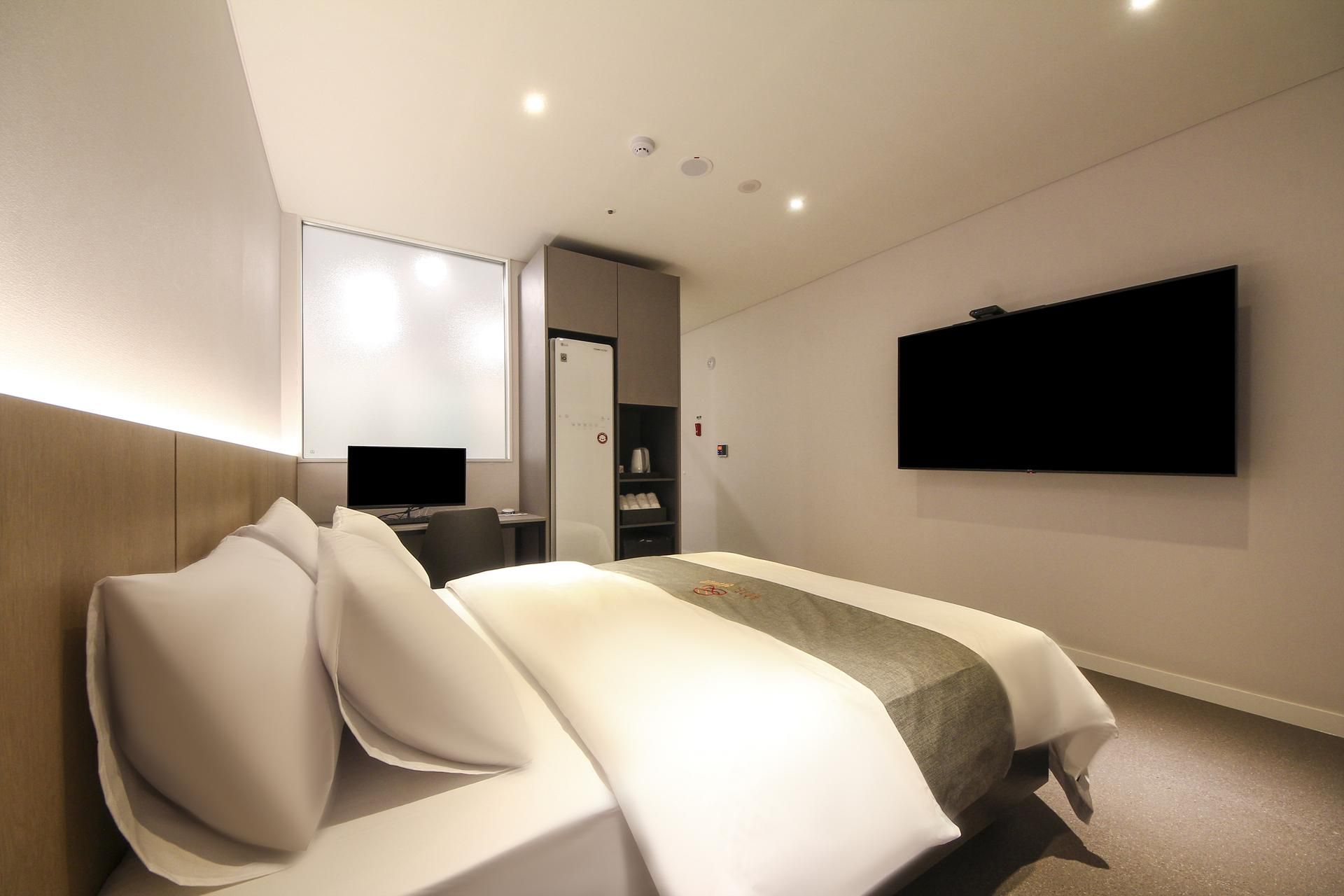 Standard Double - LG 65 Inch TV, Styler, Air Purifier, OTT Free