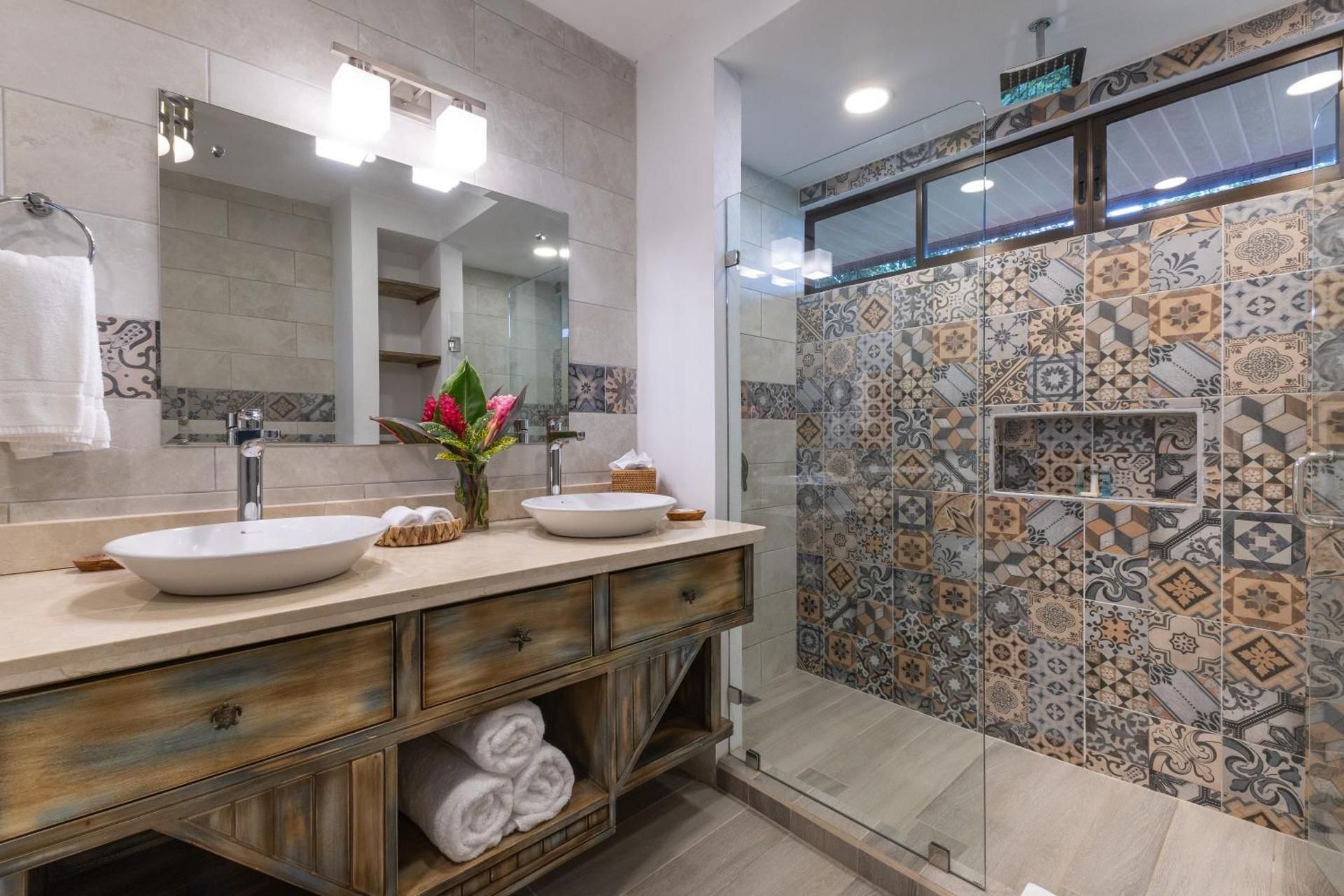 Superior King Suite