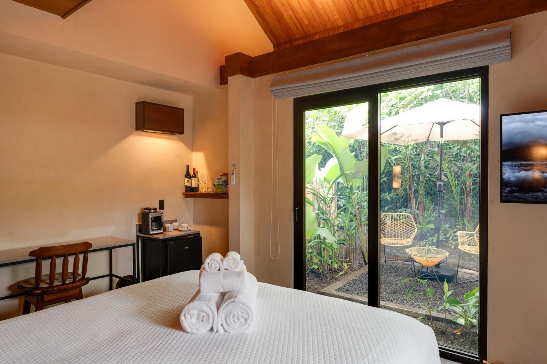 SUWA VILLA ARENAL Deluxe Villa 3