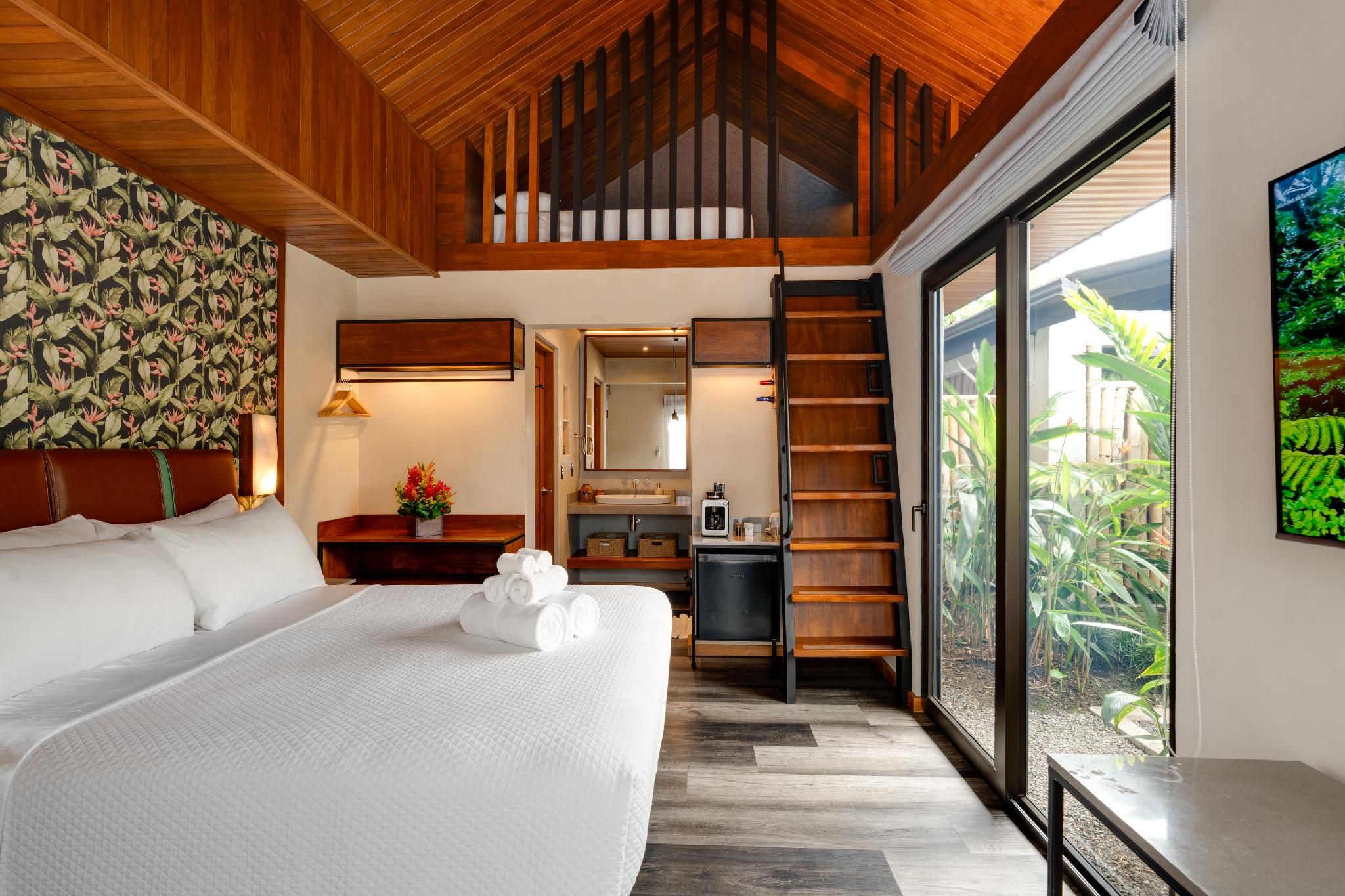 Tropical View Room with Double Bed