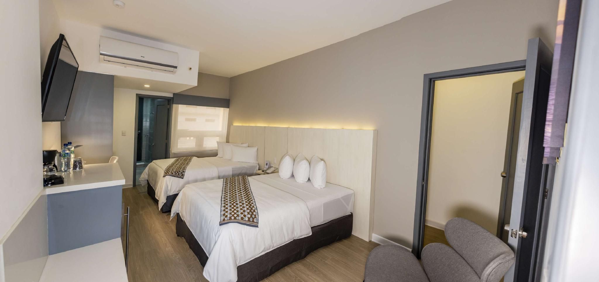 2 Double Beds, NonSmoking, Superior Room