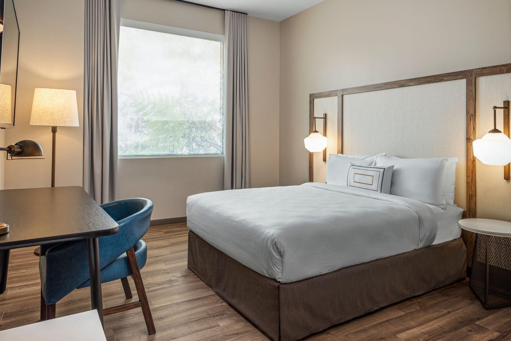 Fairfield by Marriott San Jose Airport Alajuela Extended, Guest Room, 1 Queen