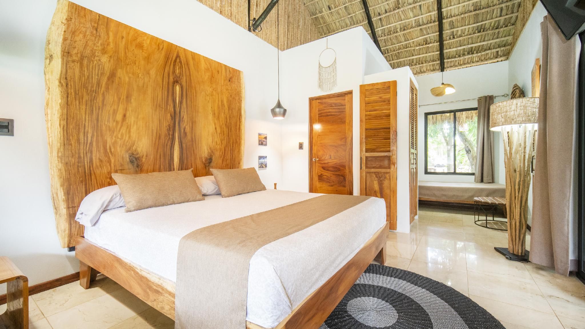Rincon de la vieja-Bungalow-De Lujo-Baño con ducha-Vista a la Piscina