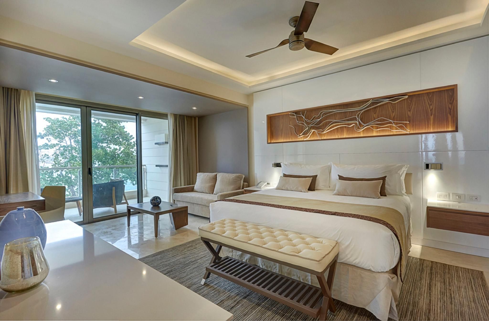 Luxury Chairman Two Bedroom Suite Ocean Front Diamond Club