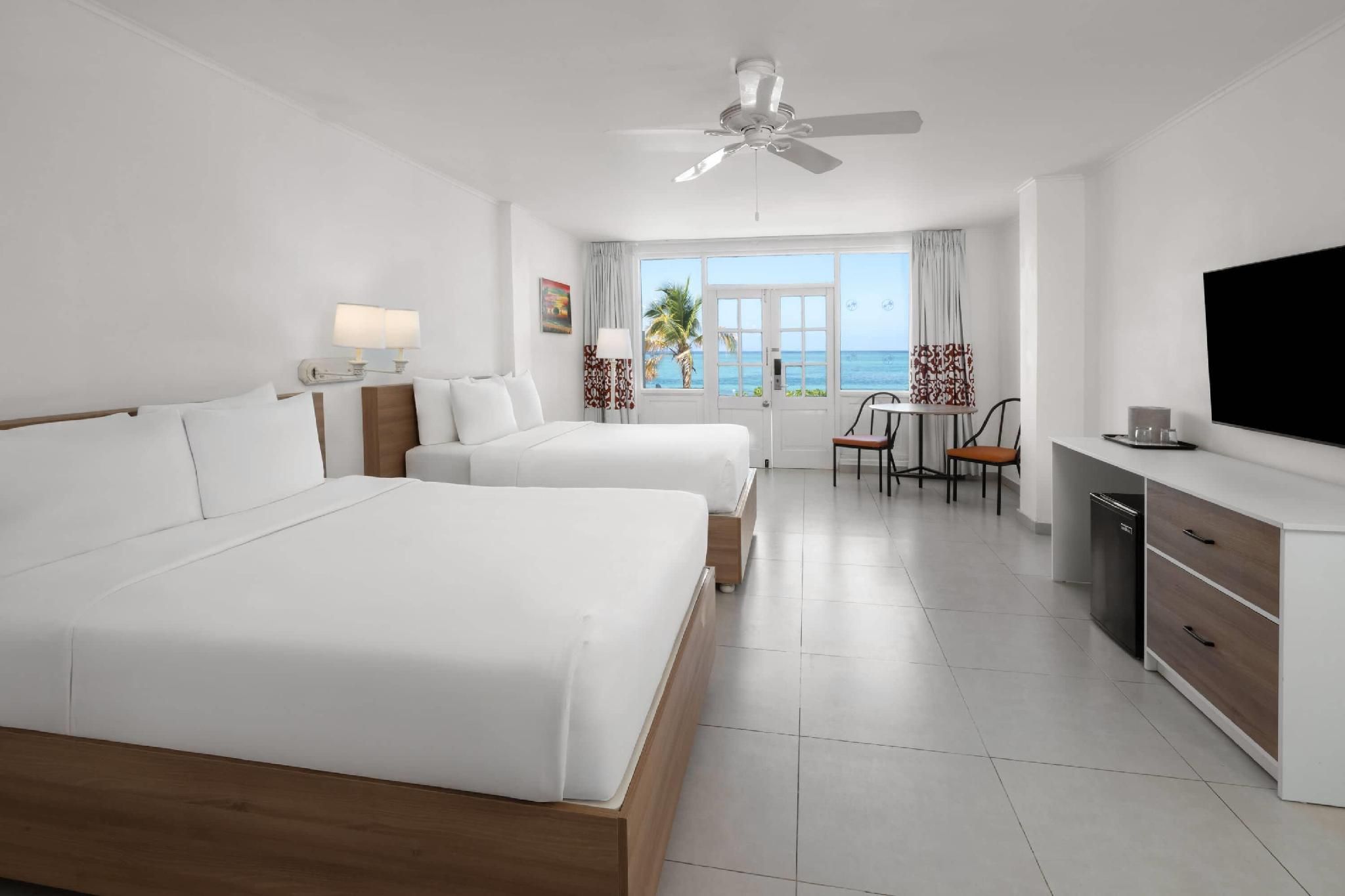 2 Double Beds, Non-Smoking