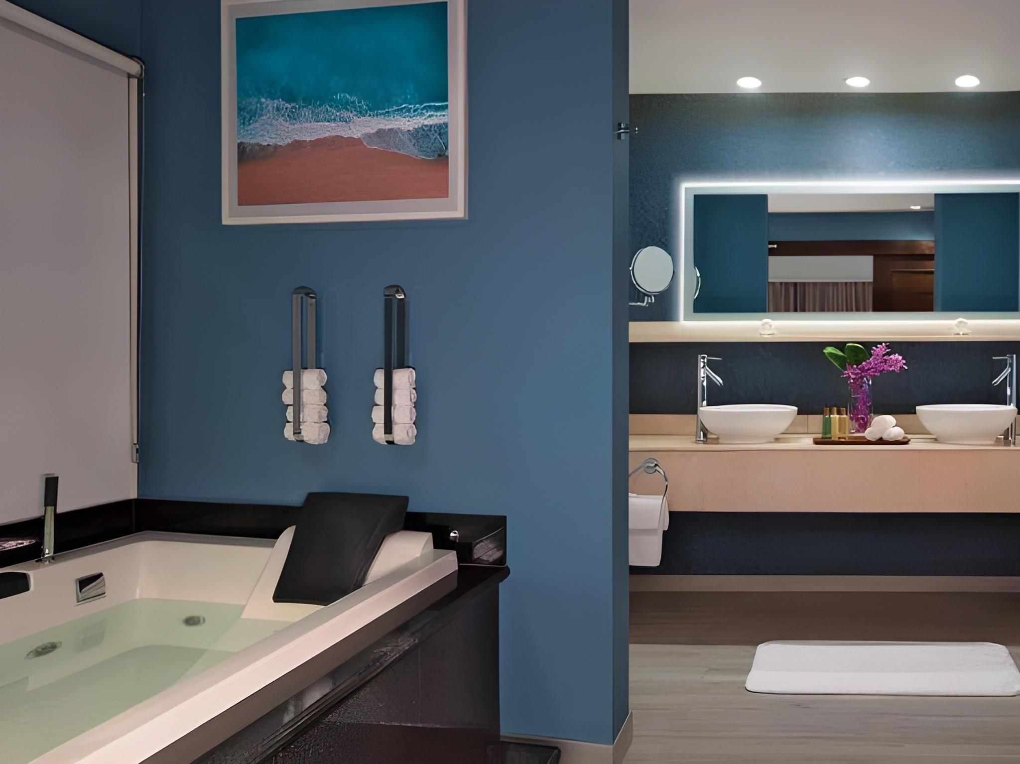 Preferred Club Master Suite Ocean Front