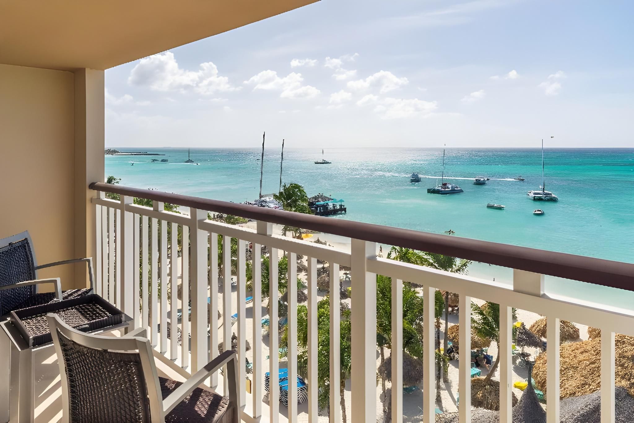 1 King Oceanfront Sunset Studio With Balcony