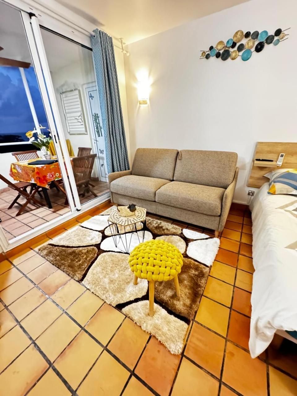 Studio with Terrace