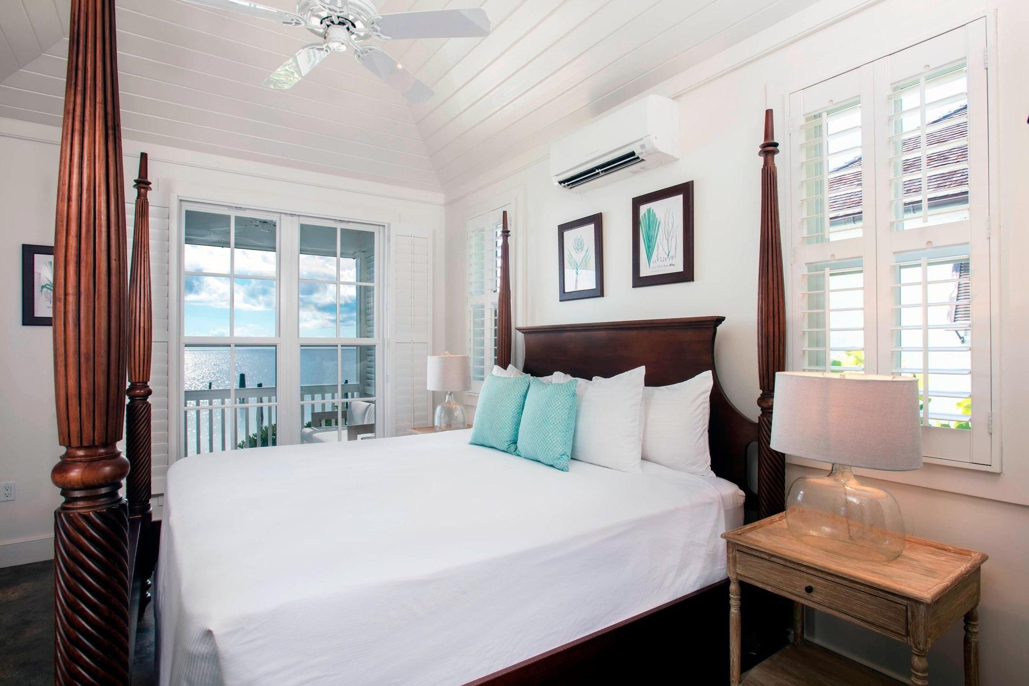 2 Bedroom Villa, Bedroom 1: 1 King, Bedroom 2: 1 King, Sofa bed, Oceanfront, Balcony