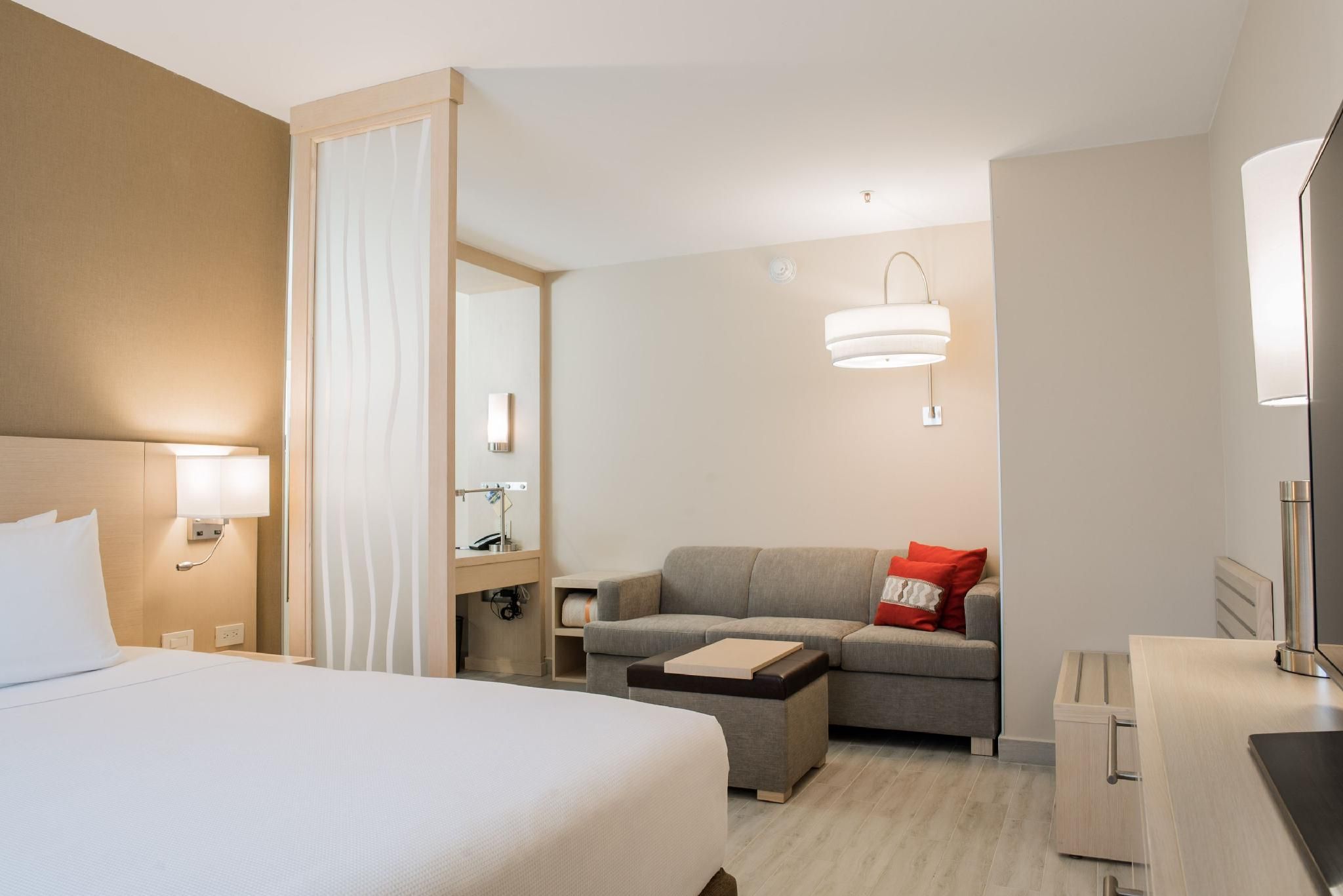 Hyatt Place Two Queens