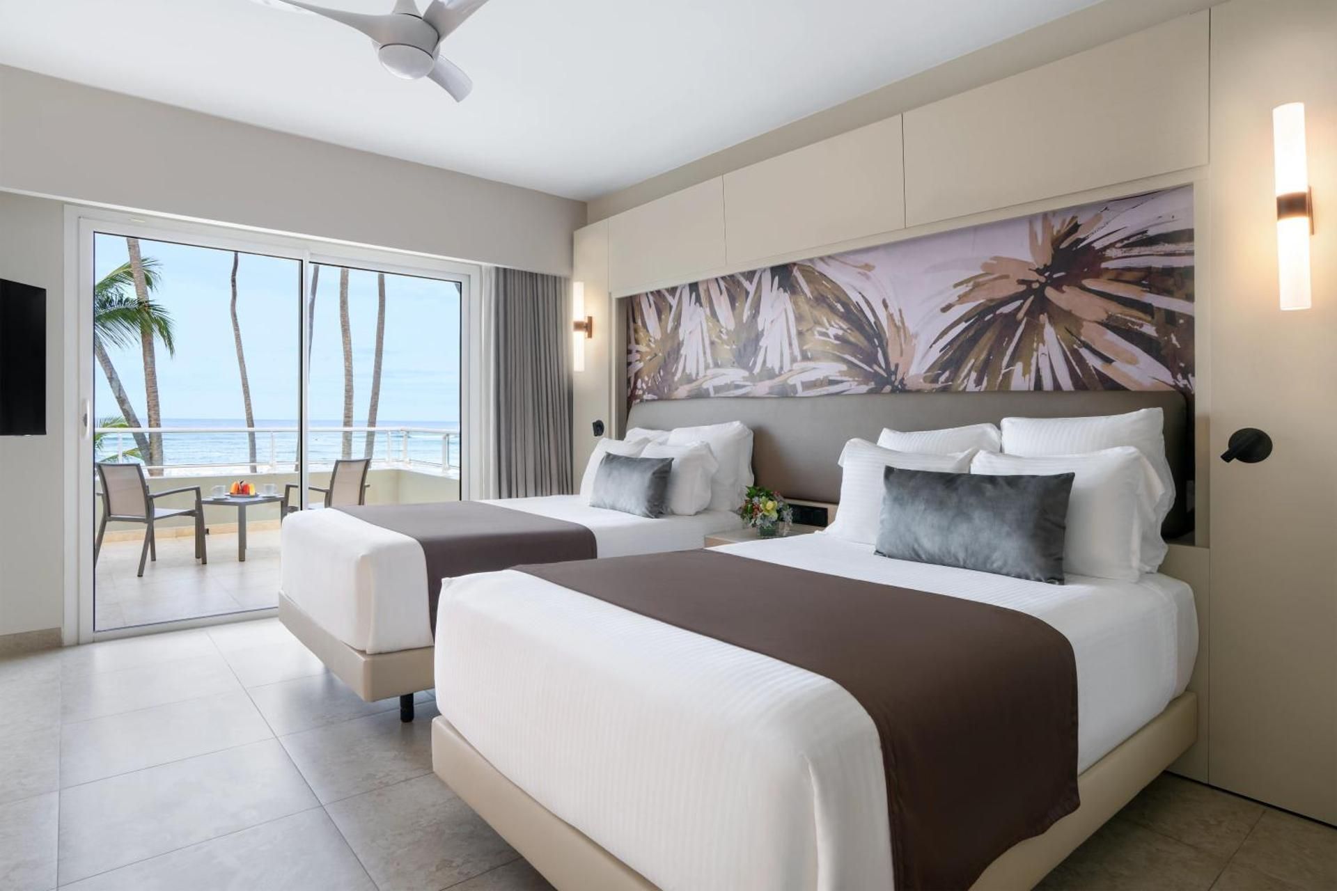 Xhale Club Master Suite Ocean Front Double - All Inclusive