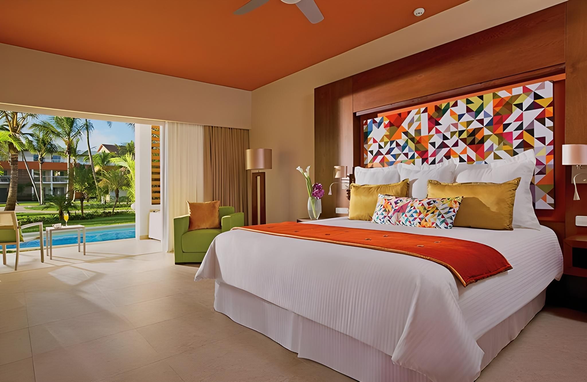 Allure Junior Suite Tropical View King - All Inclusive