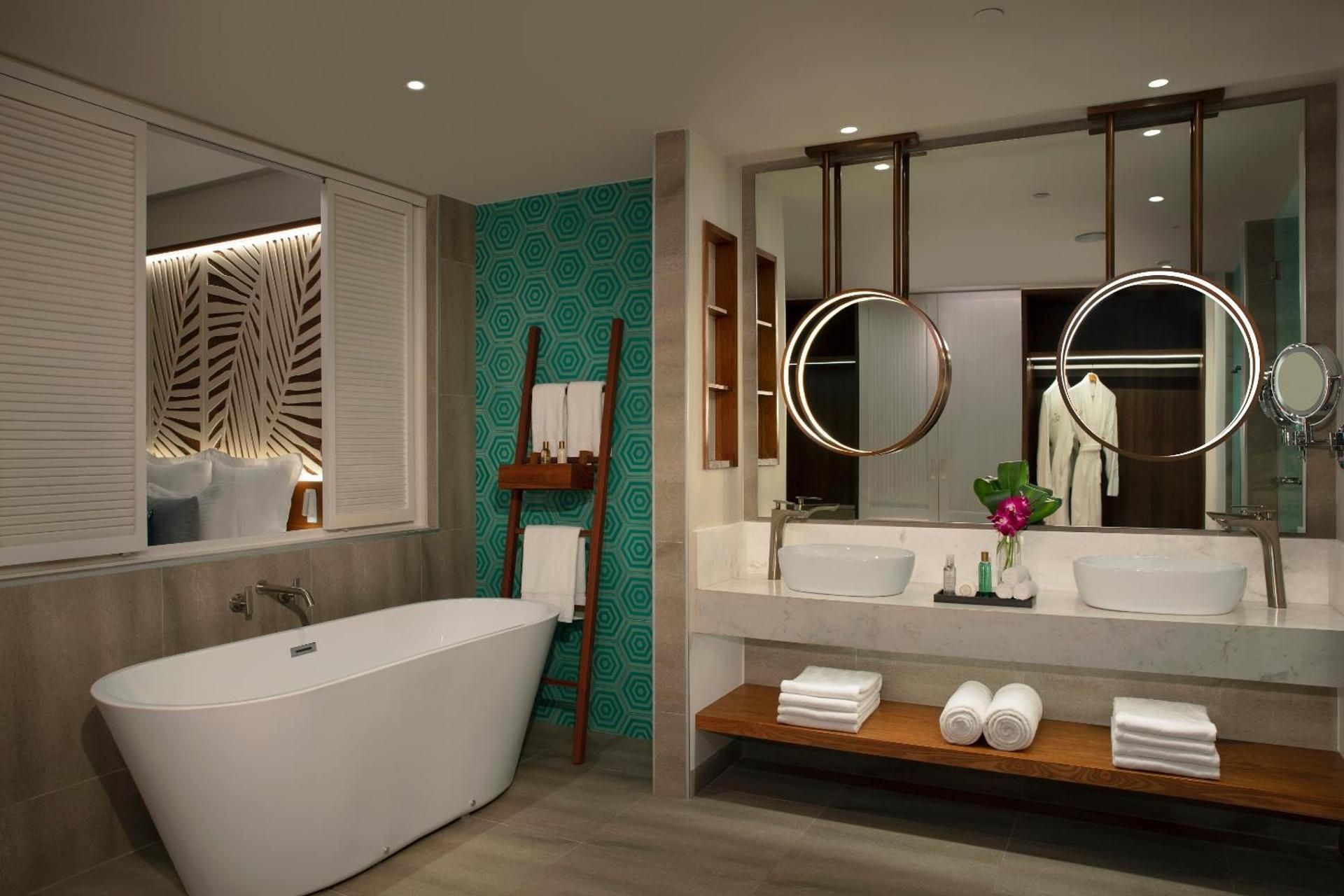 Preferred Club Master Suite Ocean View