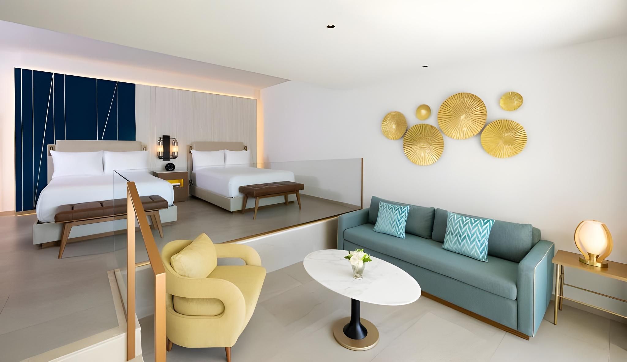 Deluxe Suite
