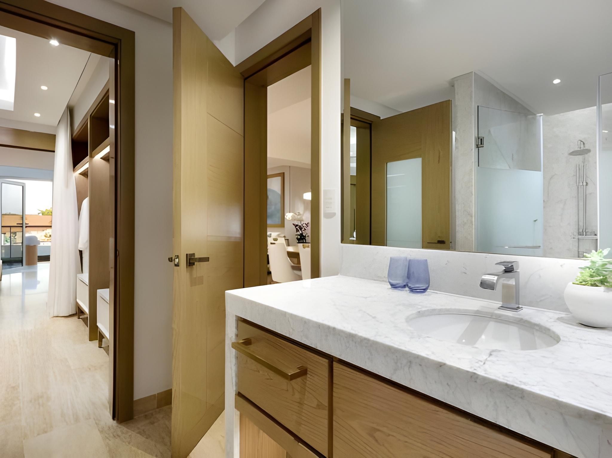 One-Bedroom Master Suite