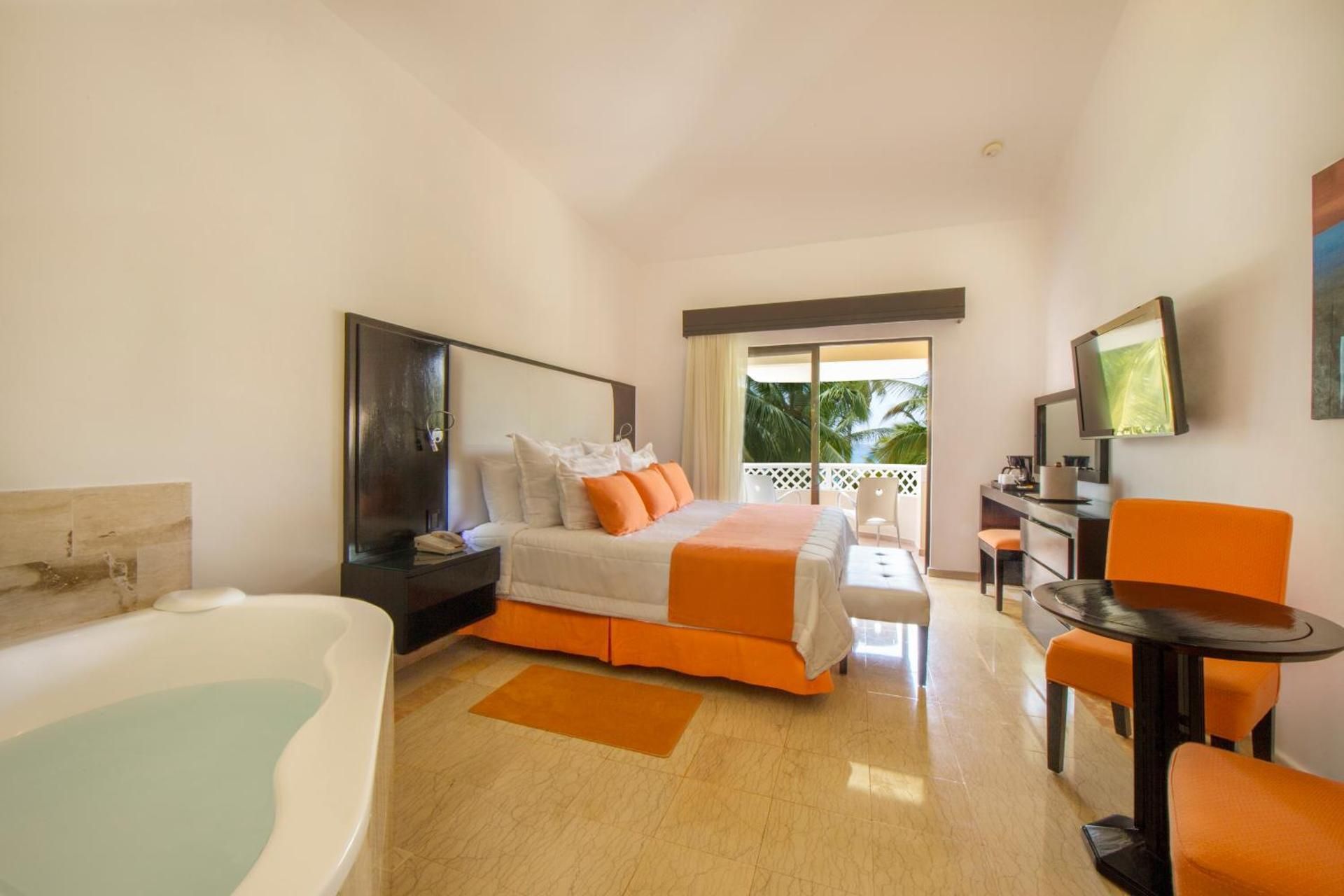 Couple Retreat, 1 King Bed, Non-Smoking
