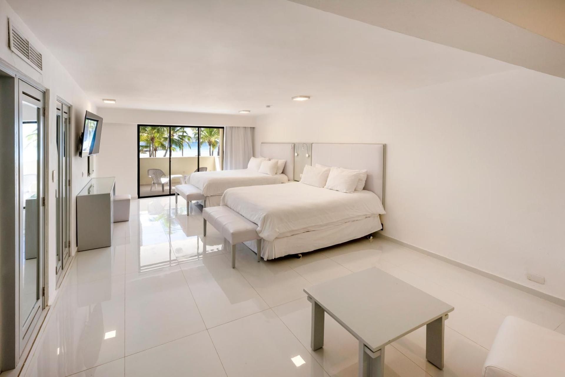 Superior Garden, 2 Queen Beds, Non-Smoking