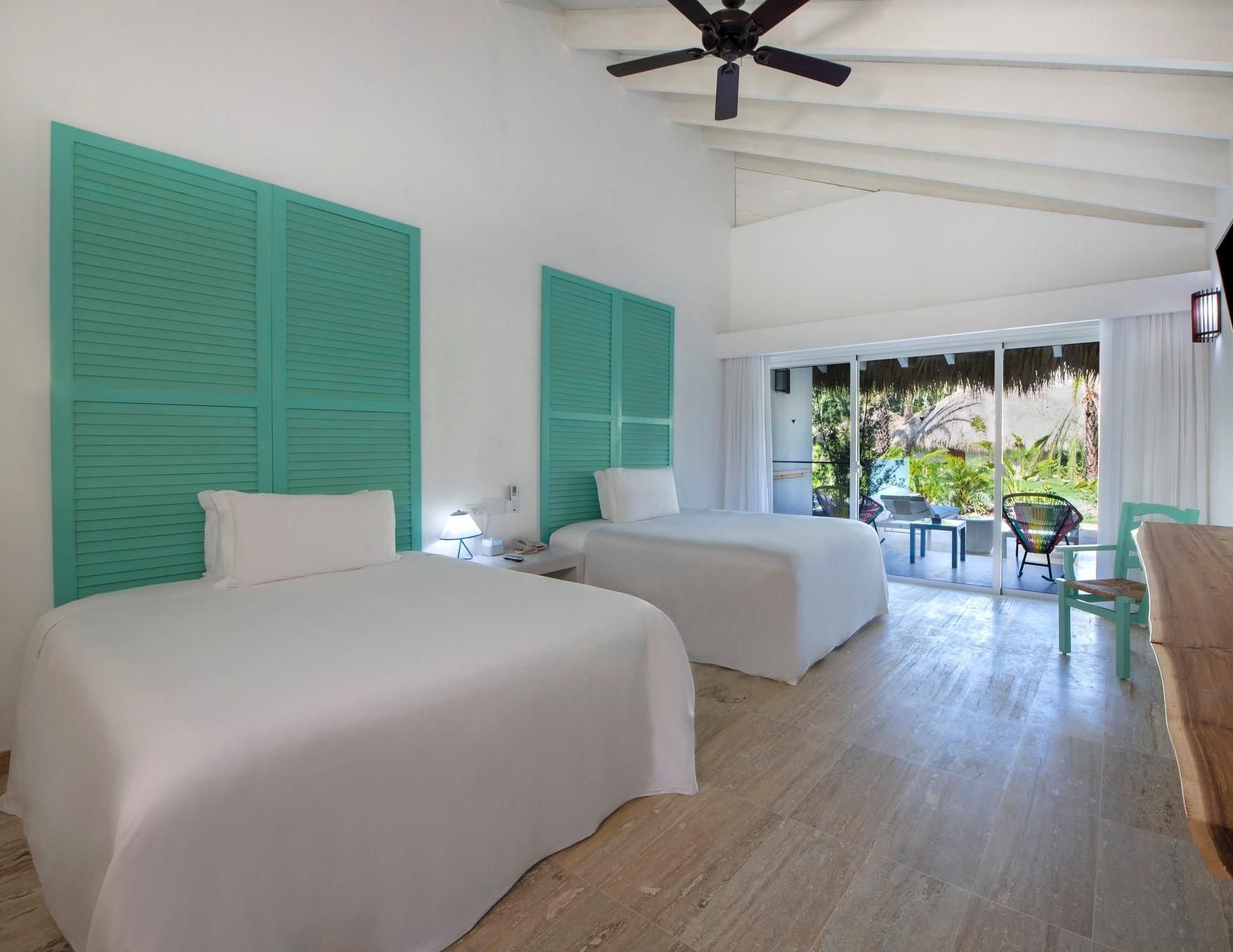 Bungalows, 2 Queen Beds, Non-Smoking