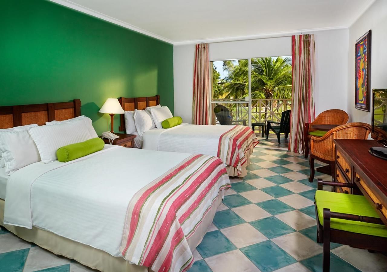 Garden View, 2 Double Beds