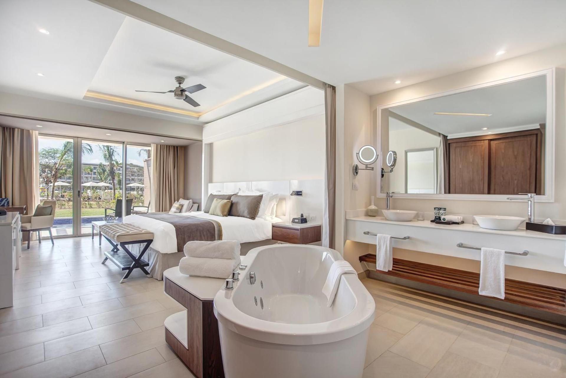 Luxury Junior Suite