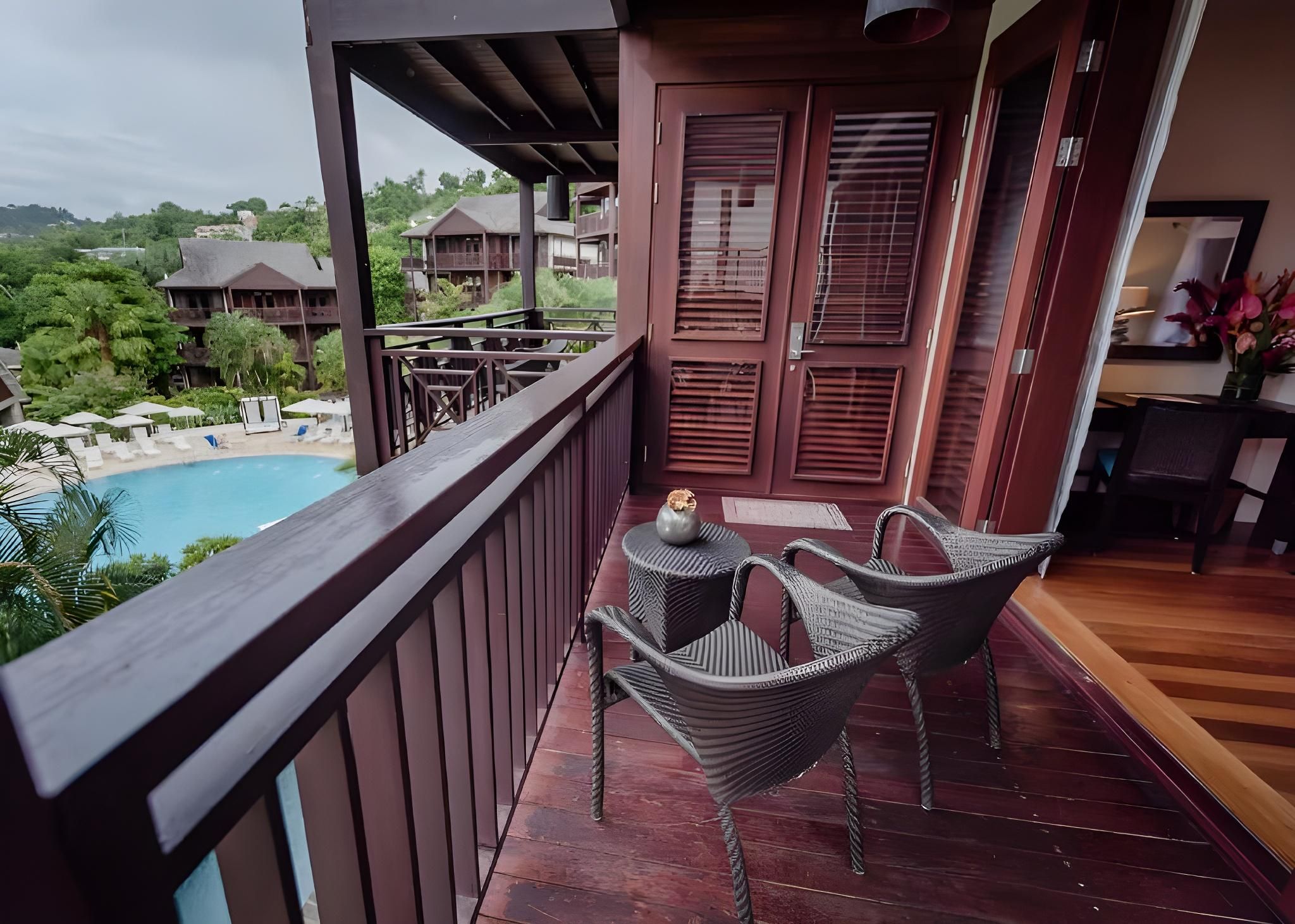 Master Suite with Private Pool