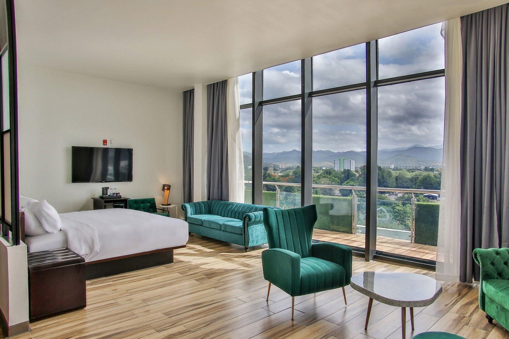 Aloft Ponce Hotel & Casino Urban Suite, Suite, 1 King, Panoramic view, Balcony