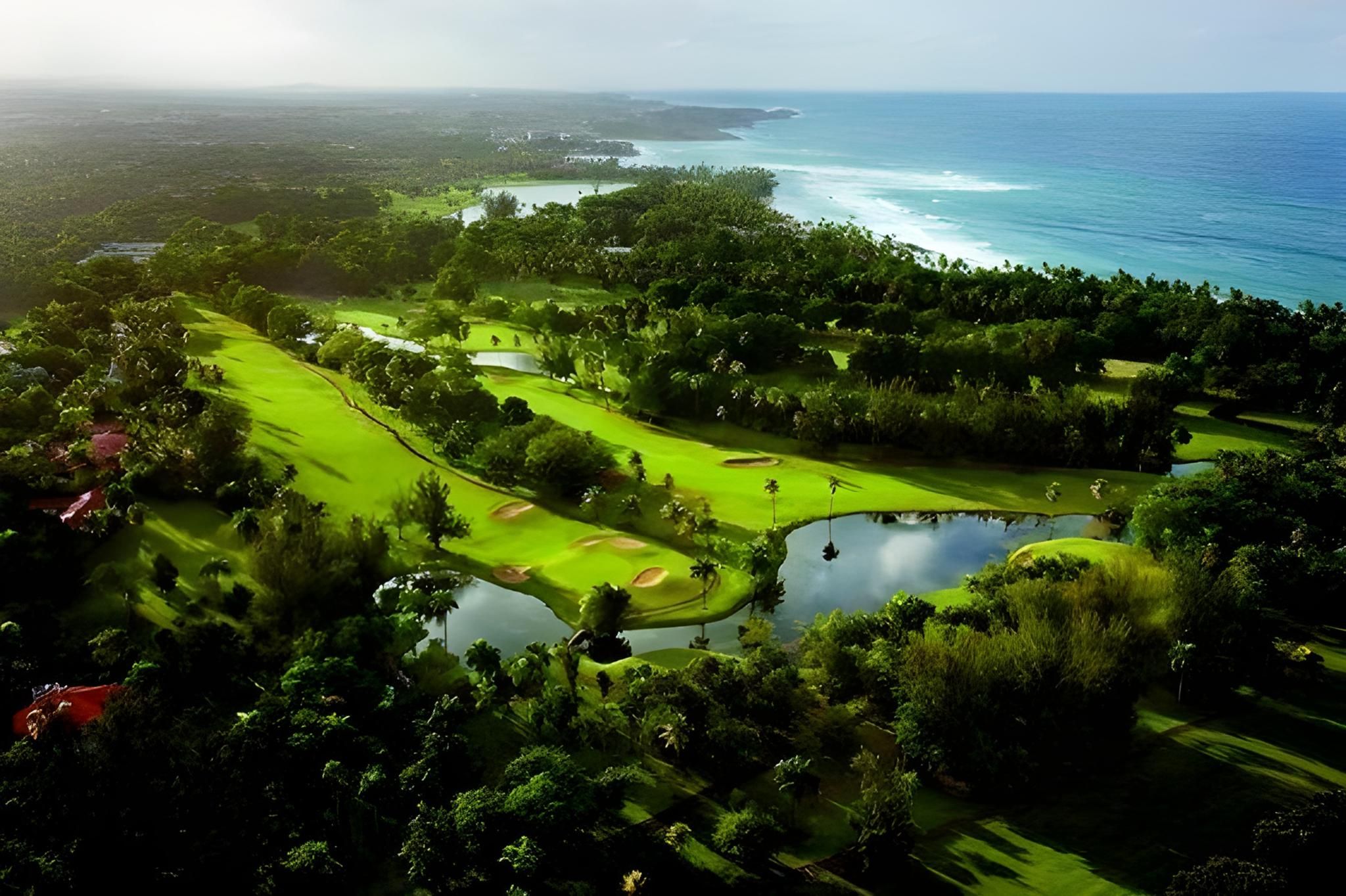 3 Bedroom Residence, Bedroom 1: 1 King, Bedroom 2: 1 King, Bedroom 3: 2 Queen, Oceanfront