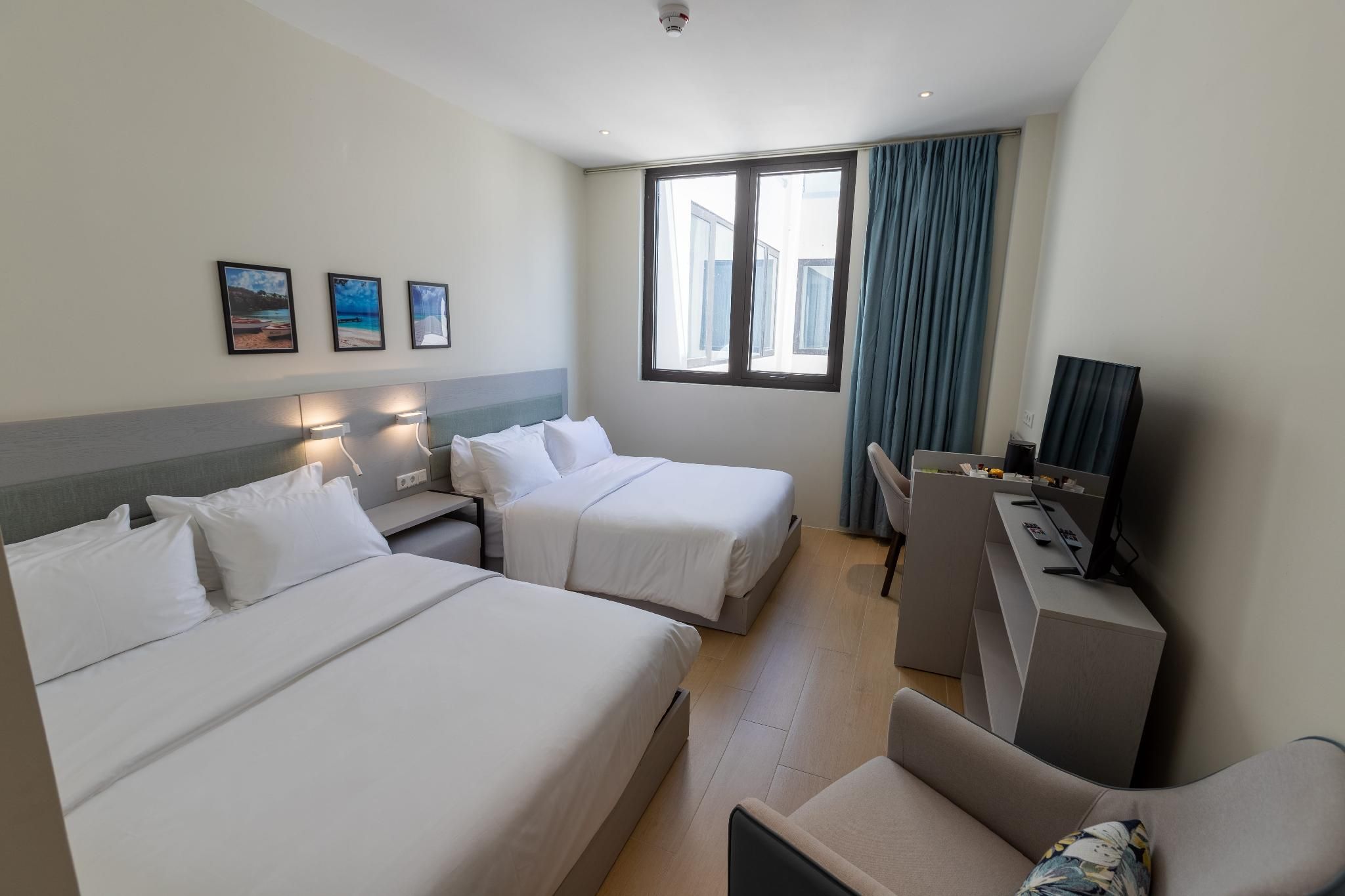 Elements Hotel & Shops Curacao Double Queen Room 2