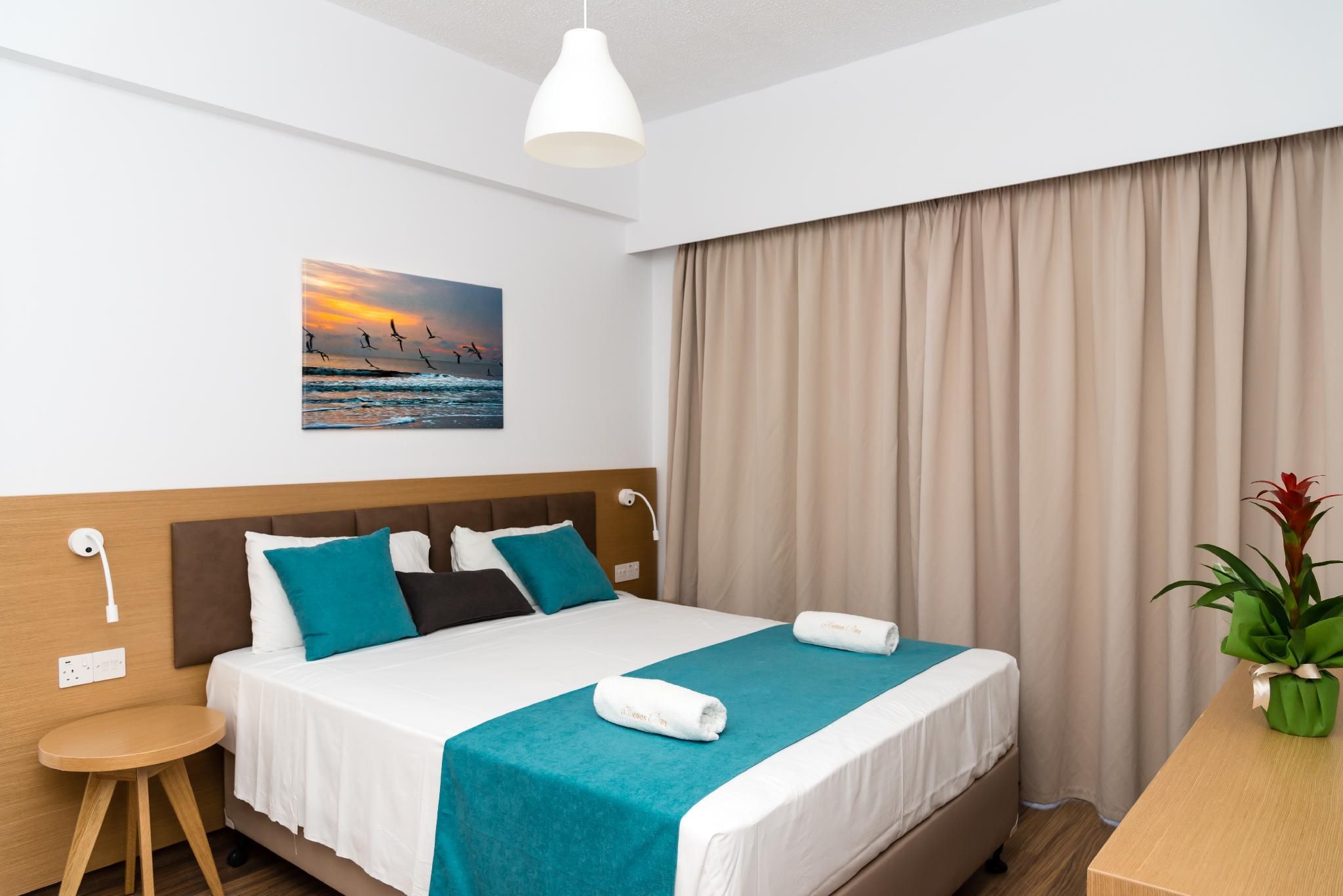 Superior One-Bedroom Suite with Side Sea View
