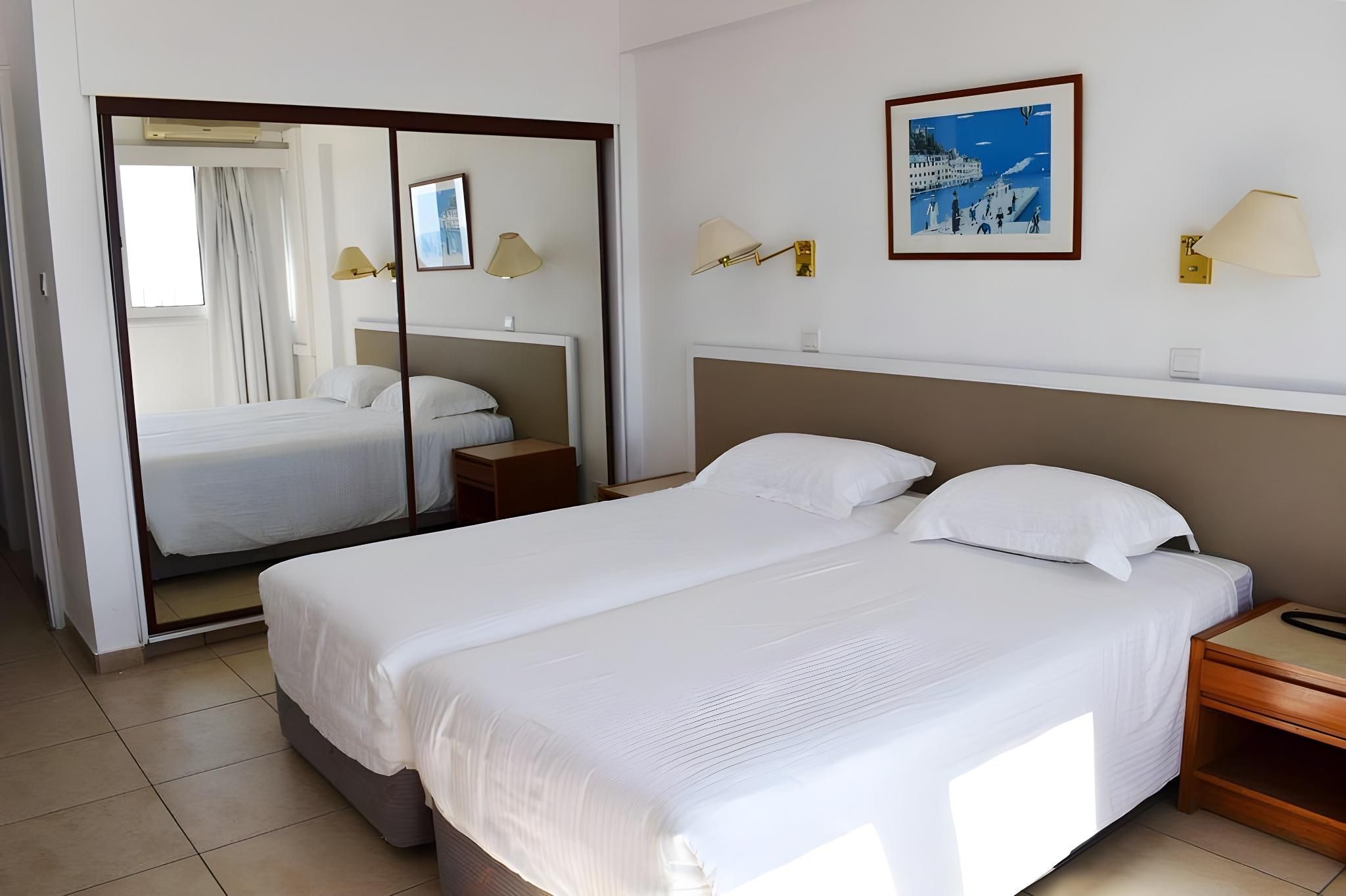 Economy One-Bedroom Apartment (2 adults)