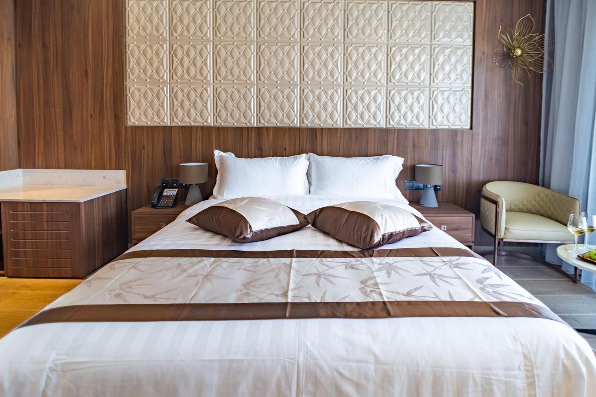 Double Room without Balcony and Window View