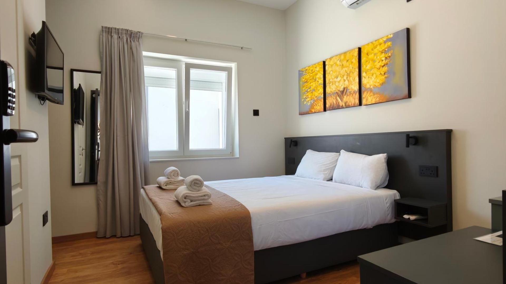 Double Room with Private Bathroom