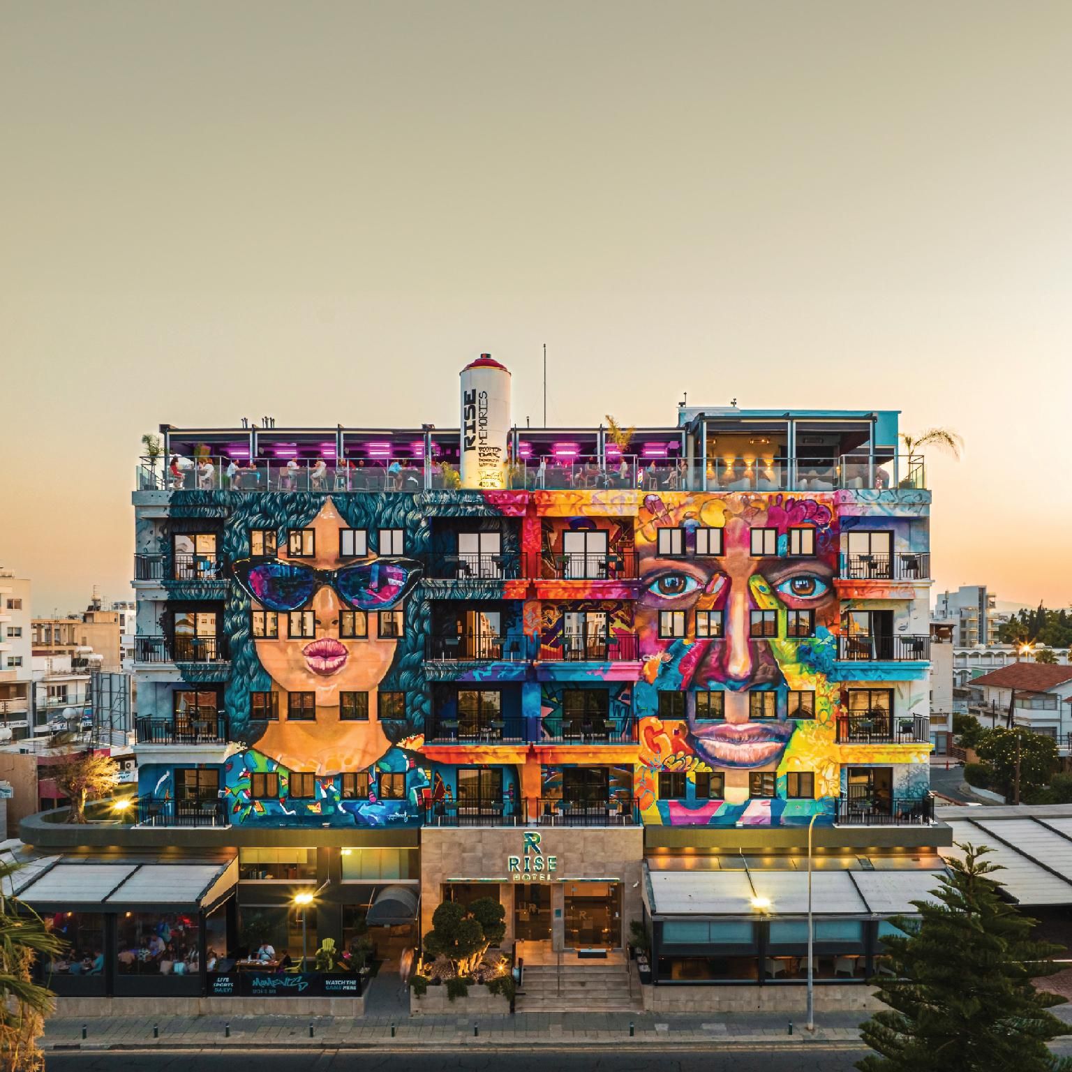 Rise Urban Art Hotel