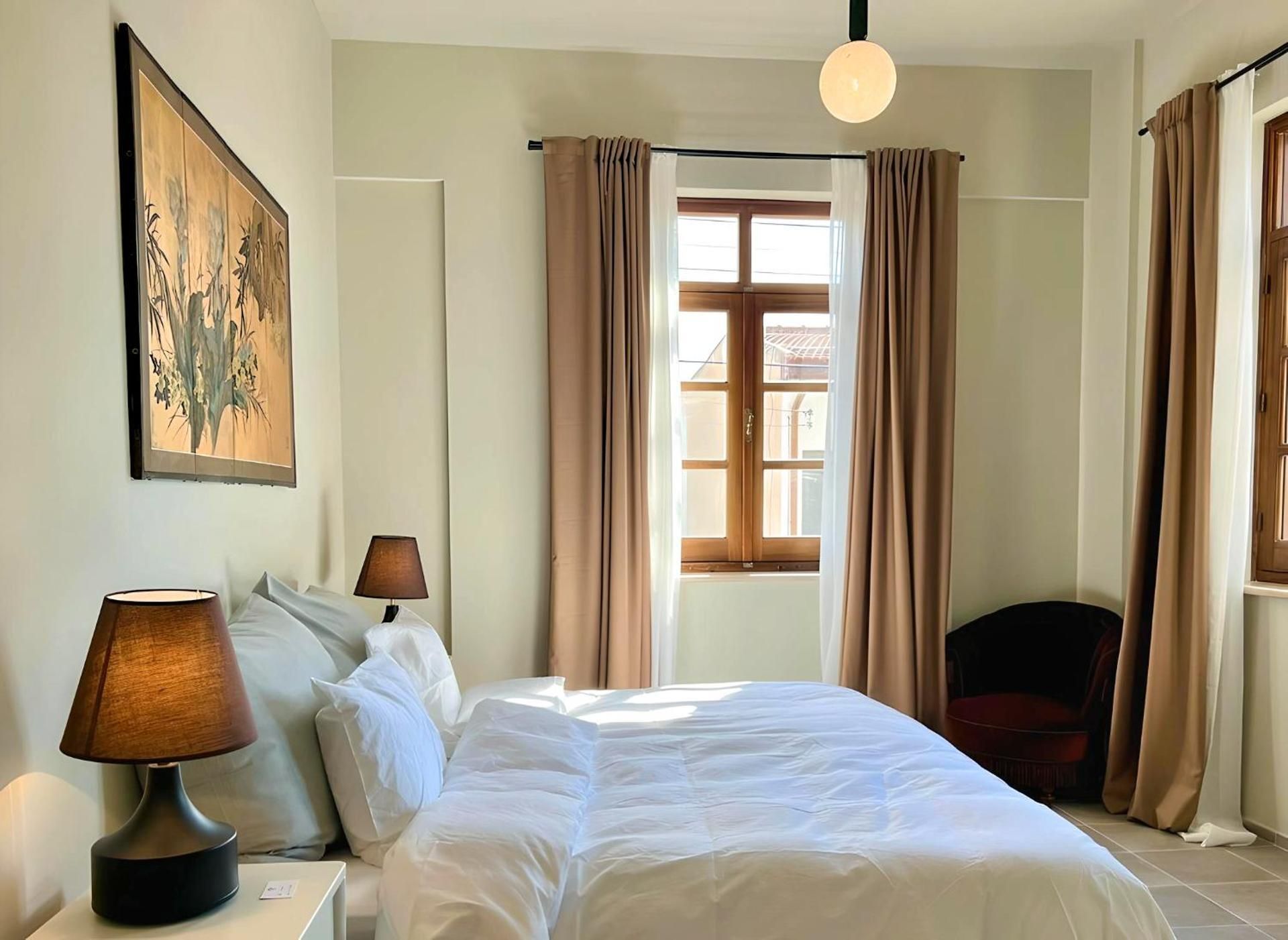 The Colonial Deluxe Double Room 2