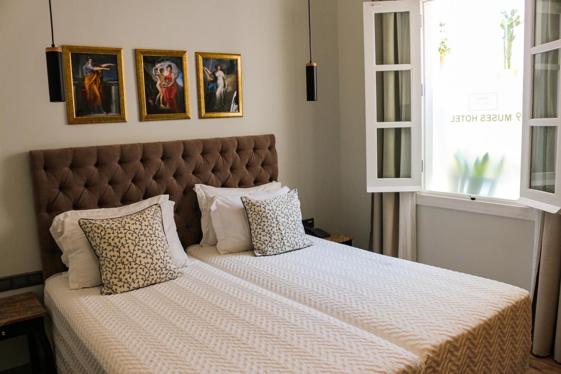 Standard Twin Room - Ourania