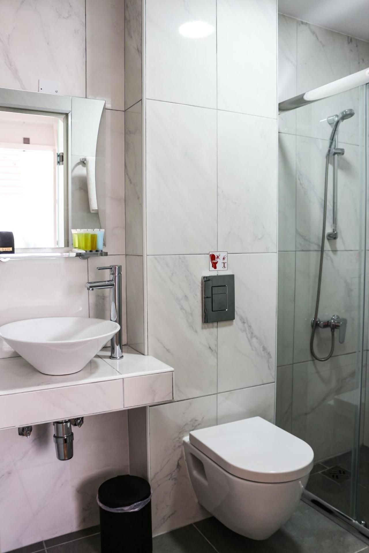 Standard Twin Room - Ourania