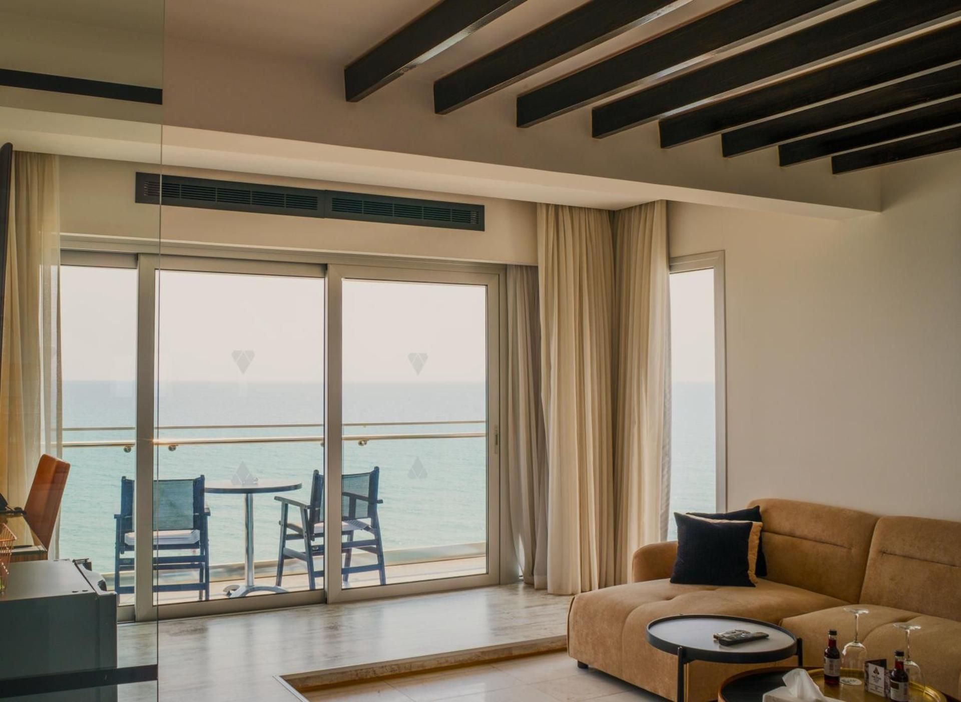 Grand Executive Suite