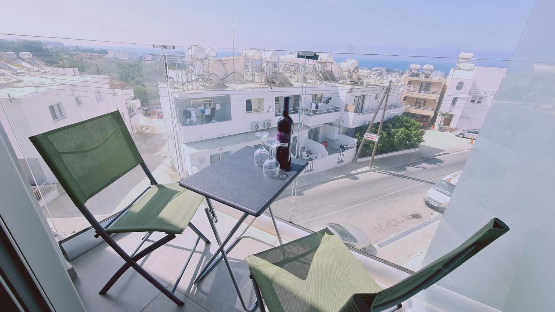 Studio with Sea View