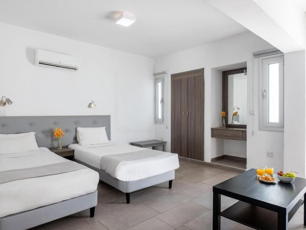 Family One-Bedroom Apartment with Balcony