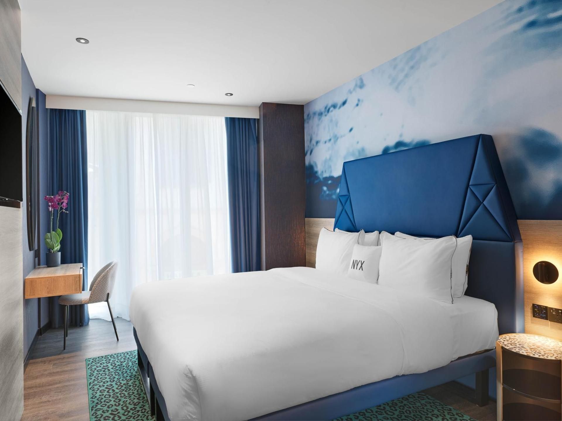 executive space room