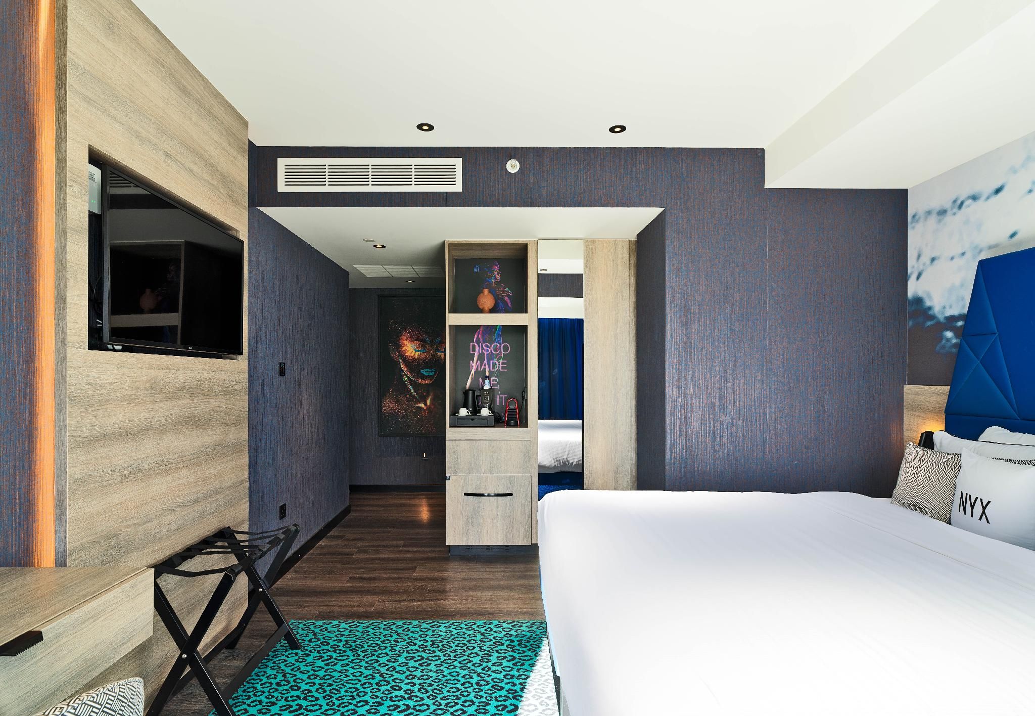 executive space room
