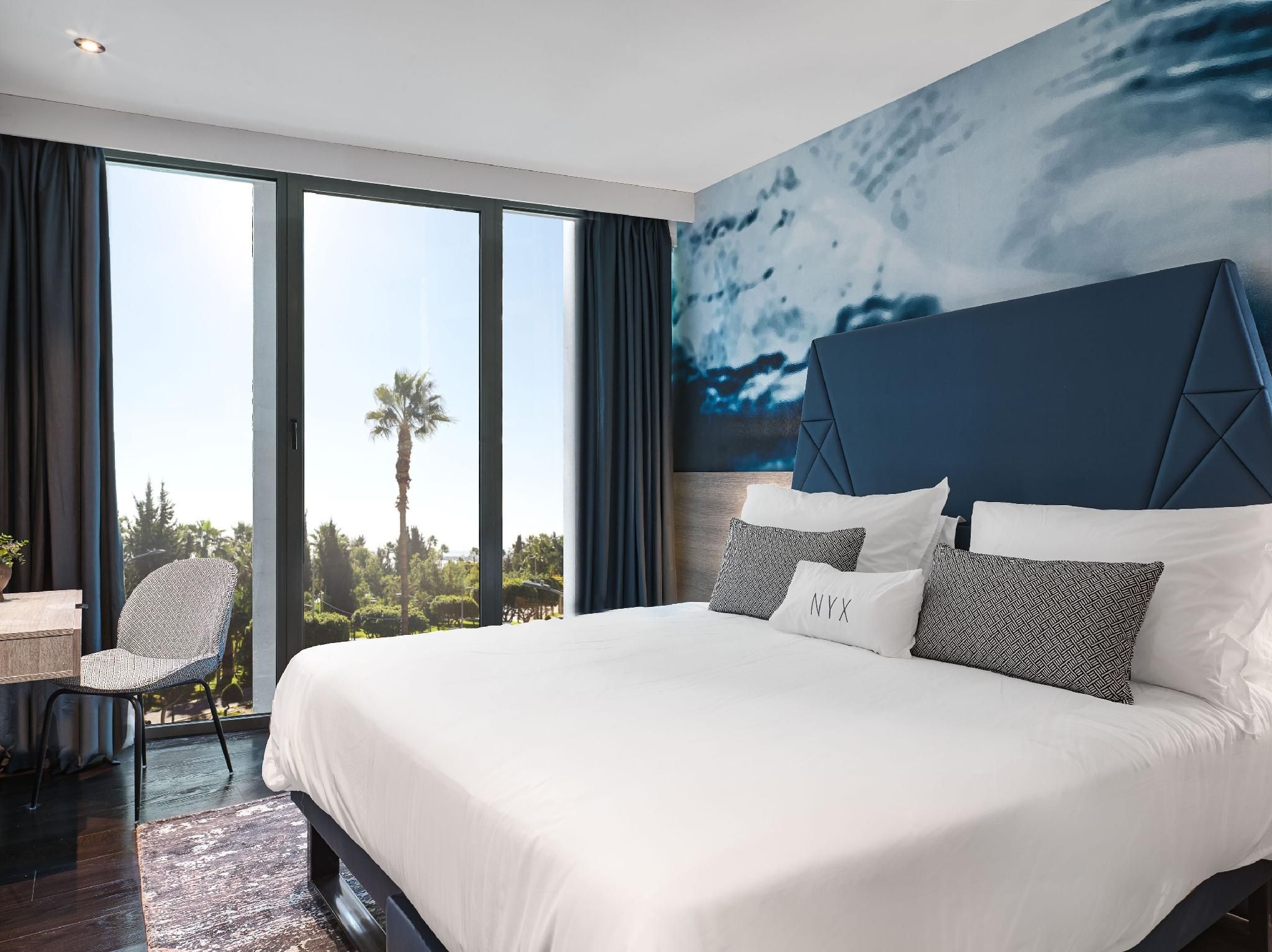 Superior Down to Earth Room