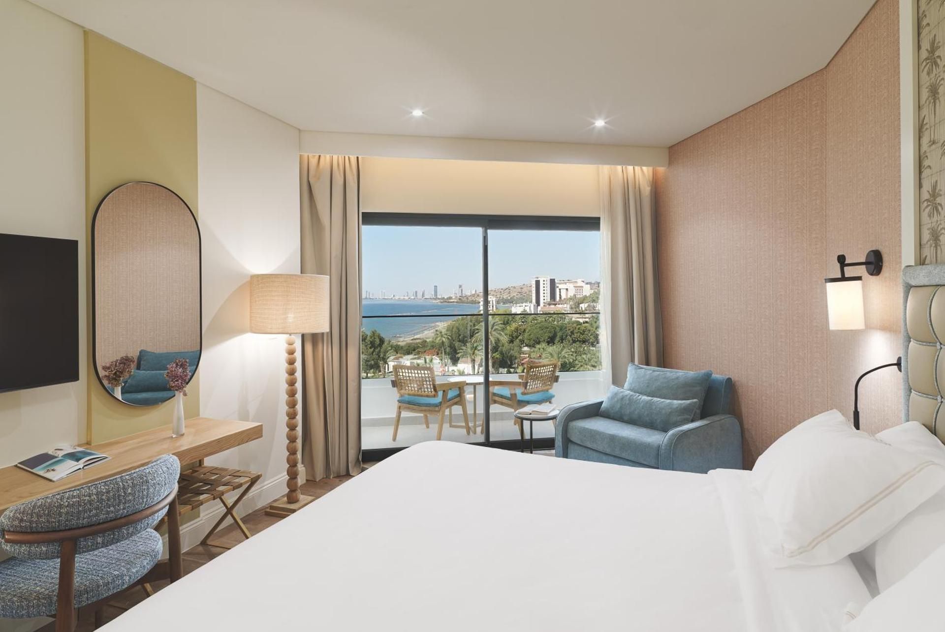 Deluxe Family Room - Two Rooms Interconnected Sea View