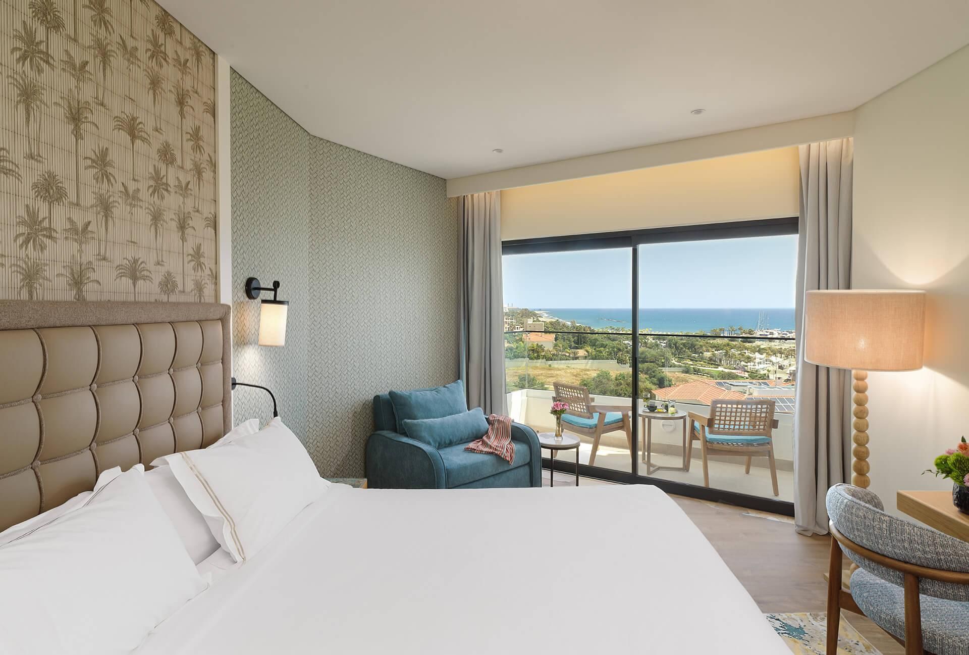 Sea View Swim Up Junior Suite