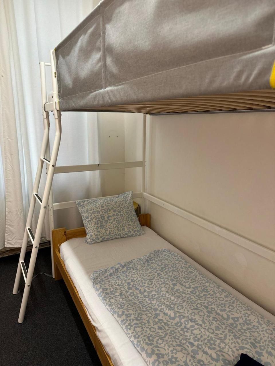 ROOMS Veveri - Uvoz, 10 min pesky do centru Two-Bedroom Apartment