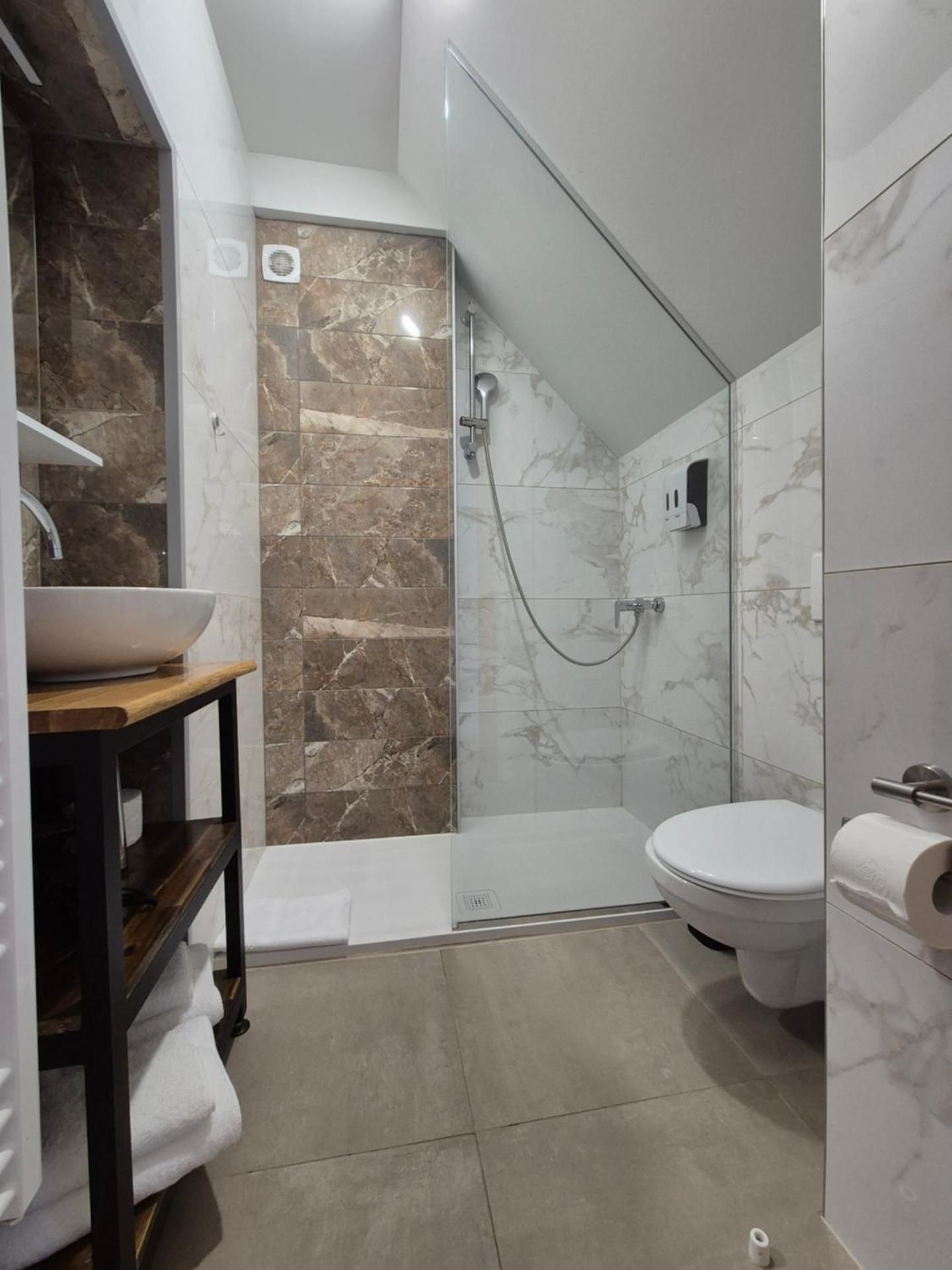 Double Room with Private Bathroom