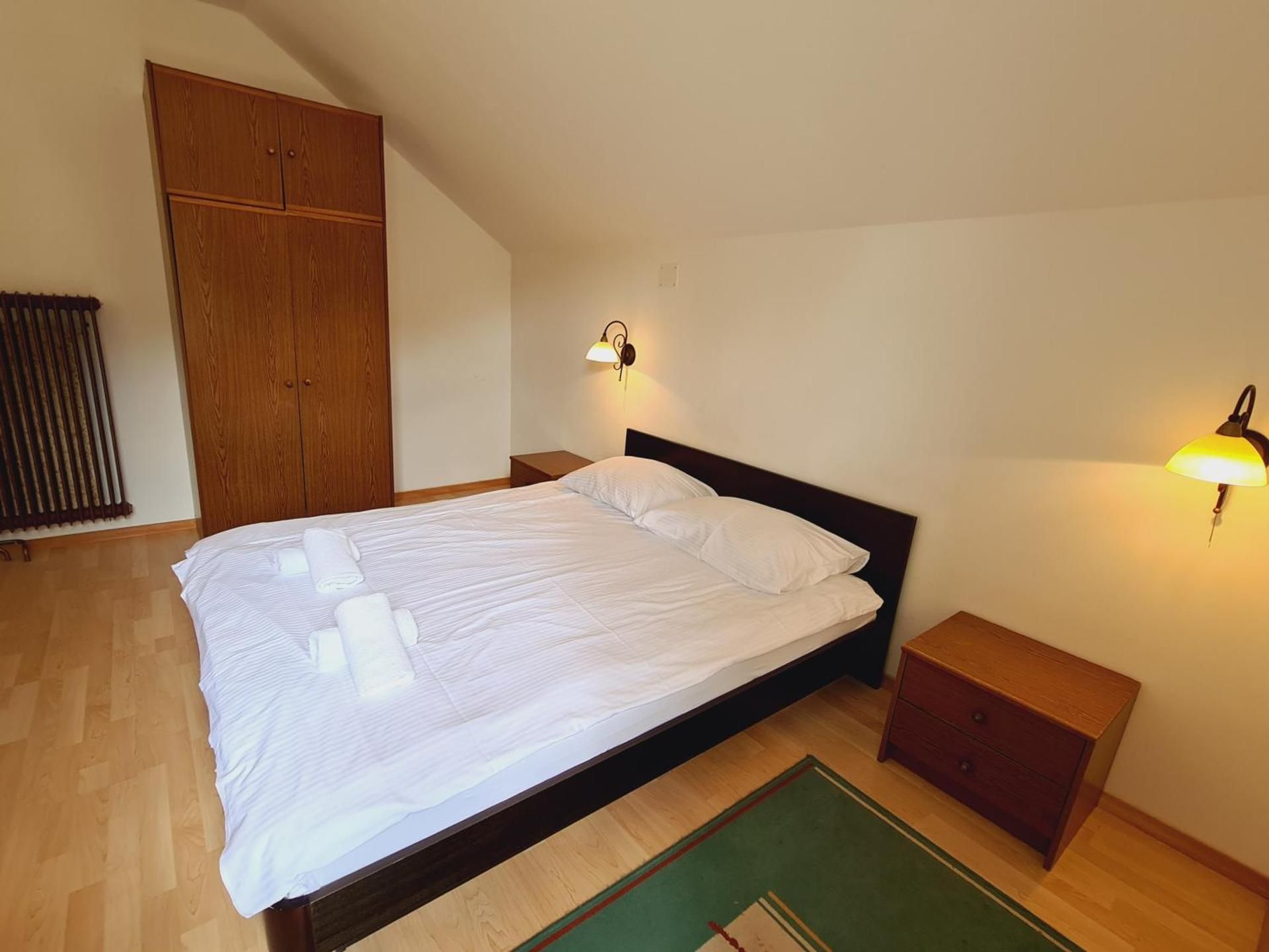 Standard Double Room with Shared Bathroom