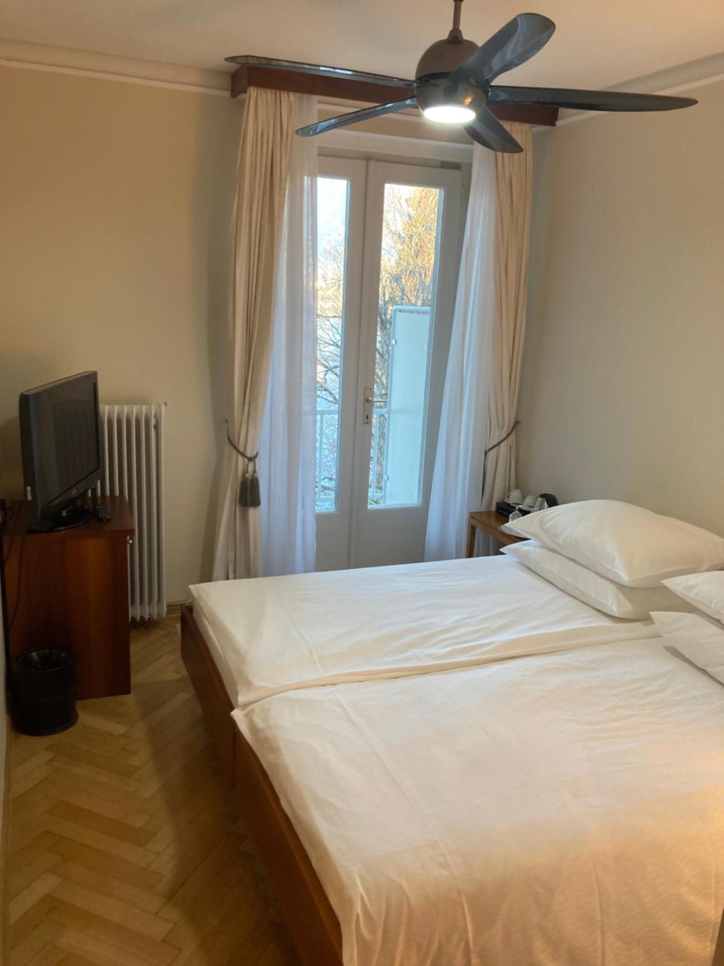 Small Double Room