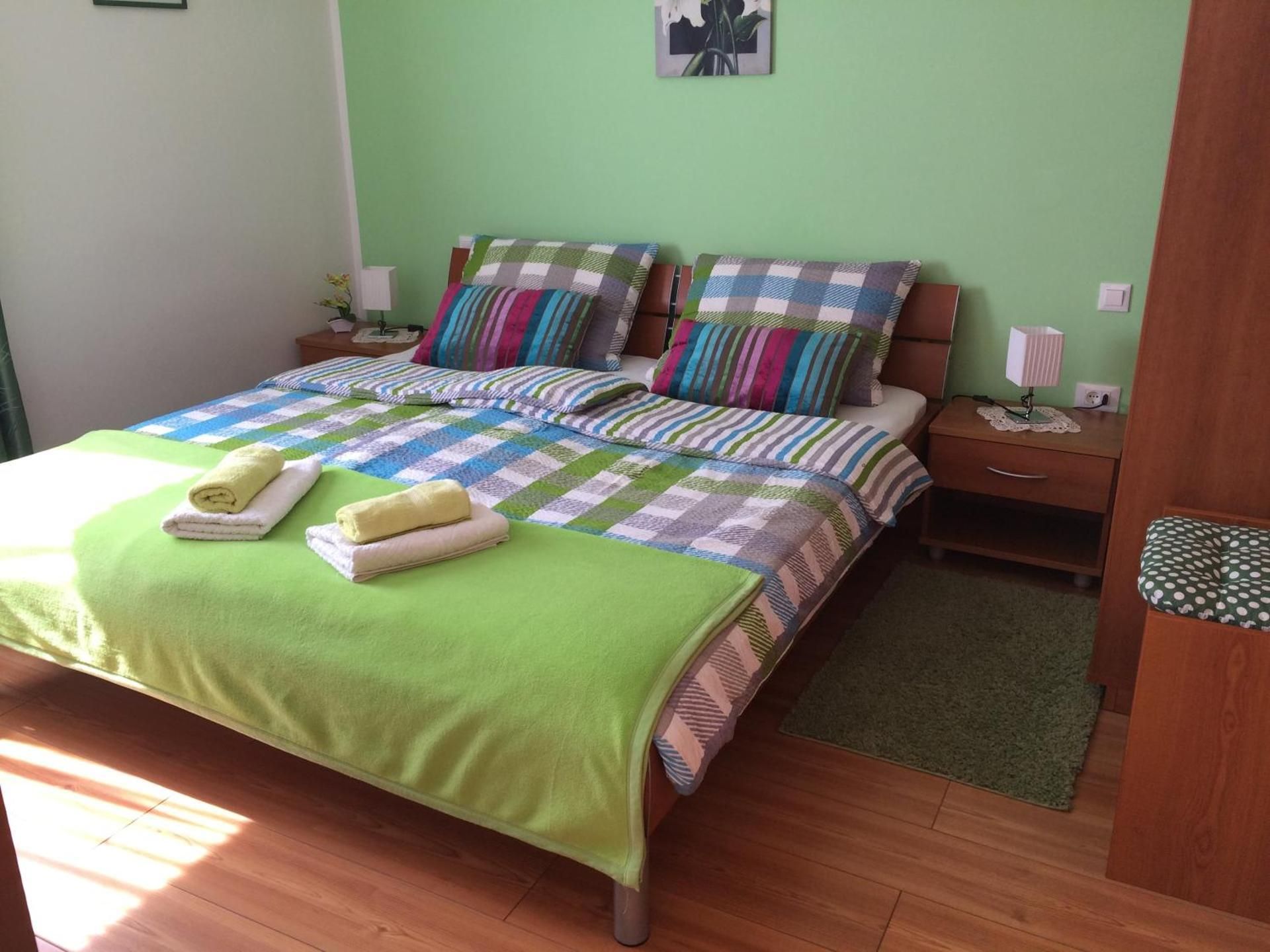 Apartments and Rooms Tavcar Budget Double Room